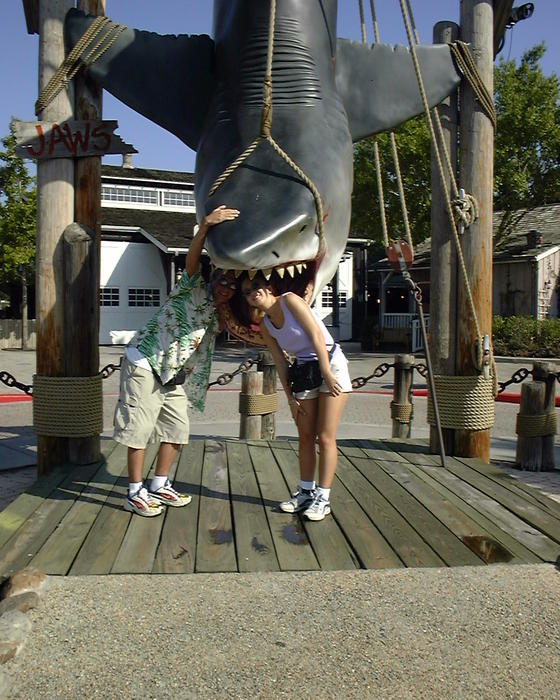 Glenn & Christina with Jaws! AHHH!