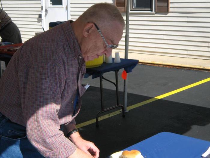 Glenn Miller signing the guest book