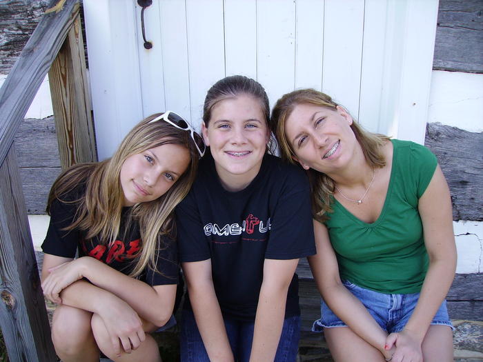 CW Tubes (GCN6M3) - Kayla, Ashlyn, and Heather.