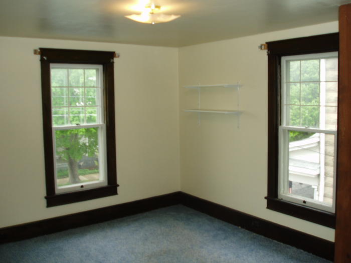 Spare bedroom, 2nd floor