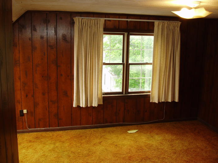 3rd floor bedroom 2