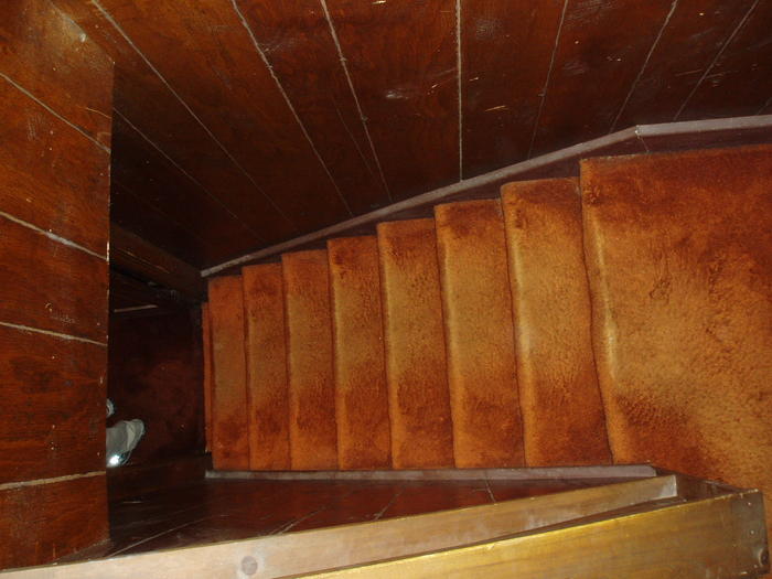 Stairs, 3rd to 2nd floor