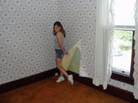 The wallpaper is taking itself down