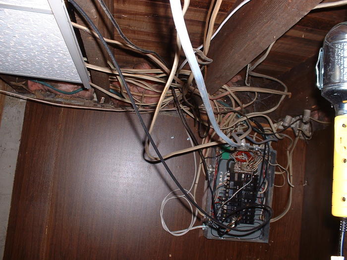 The electric panel: BEFORE