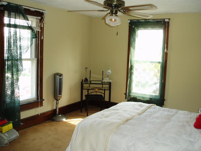 AFTER: Office (temporary bedroom)