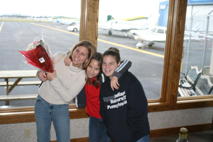 Heather and her sisters Kayla and Ashlyn